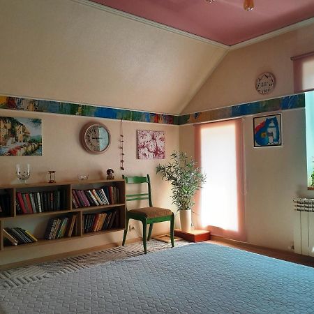 Apartment The Sunrise House Fontanka Buitenkant foto